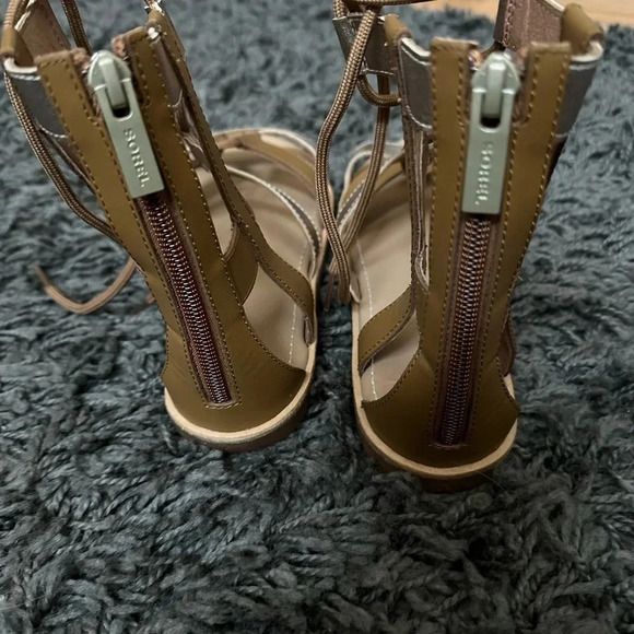 Sorel Women's Bailee Lace Up Sandal Flat size 9 - Picture 4 of 6